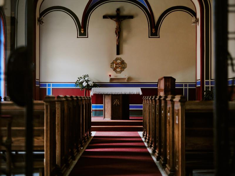 6 Critical Cleaning Services for Churches You Can’t Ignore