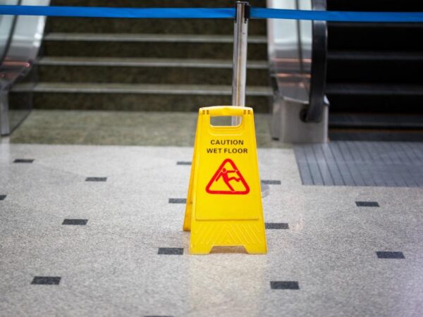 How Do You Choose the Right Commercial Cleaning Services in Ann Arbor, MI?